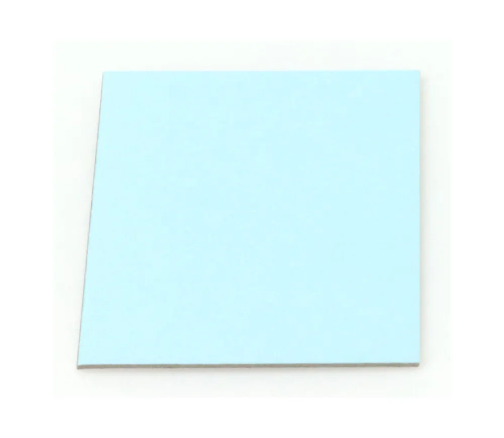 Tout Pour le Jeu 24 carrés 4 x 4 cm carton rigide bleu clair/blanc vierge tuiles à personnaliser