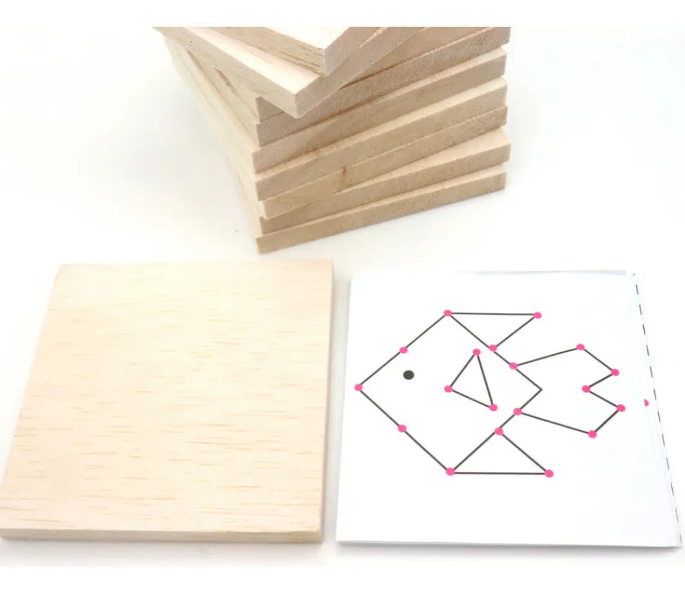 Tout Pour le Jeu 10 carrés bois naturel 10 x 10 cm avec 10 modèles - balsa