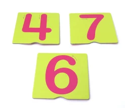 Tout Pour le Jeu 23 cartes tactiles relief tracés, nombres et signes mathématiques