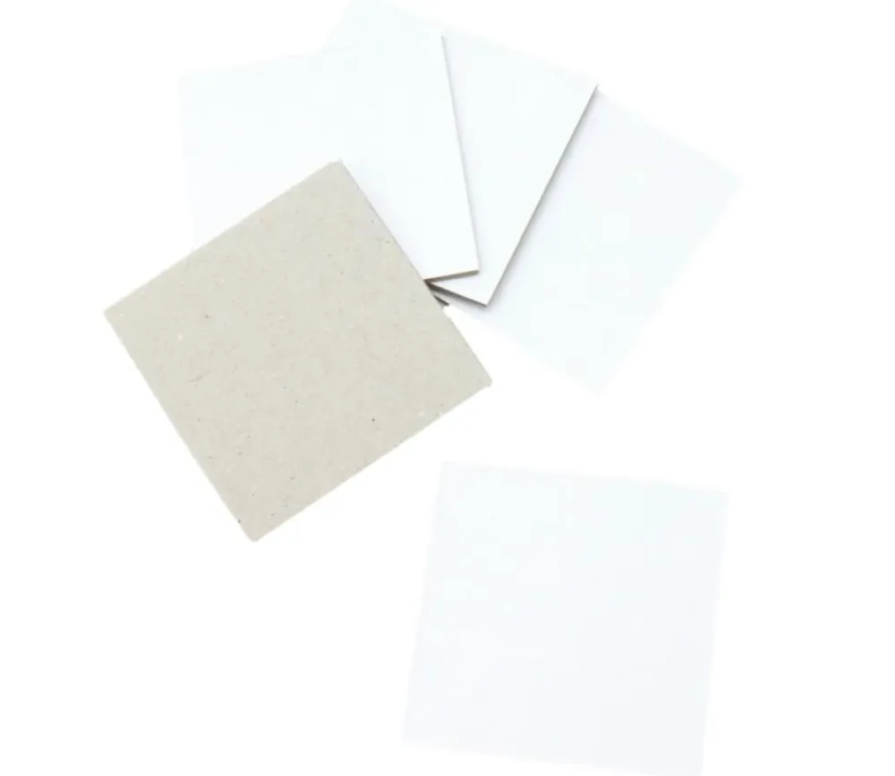 Tout Pour le Jeu 10 cartons blancs rigides carrés 10 x 10 cm neutre - mini plateaux