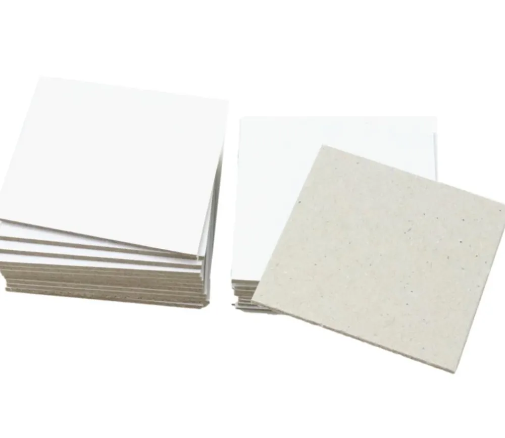 Tout Pour le Jeu 10 cartons blancs rigides carrés 10 x 10 cm neutre - mini plateaux