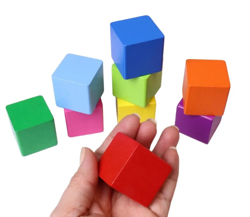 Tout Pour le Jeu 9 Cubes en bois 3.5 cm multicolores 9 couleurs