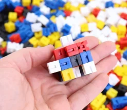 Tout Pour le Jeu 1000 cubes encastrables 1 cm jeux - poids 1 g