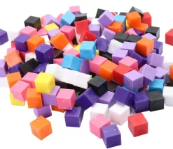 Tout Pour le Jeu 1000 Cubes plastiques 1 x 1 cm multicolores - 10 couleurs - 10 mm