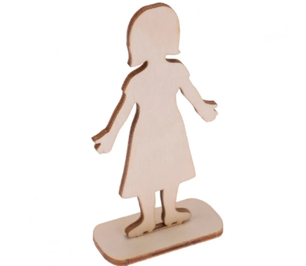 Tout Pour le Jeu 6 Figurines famille en bois naturel