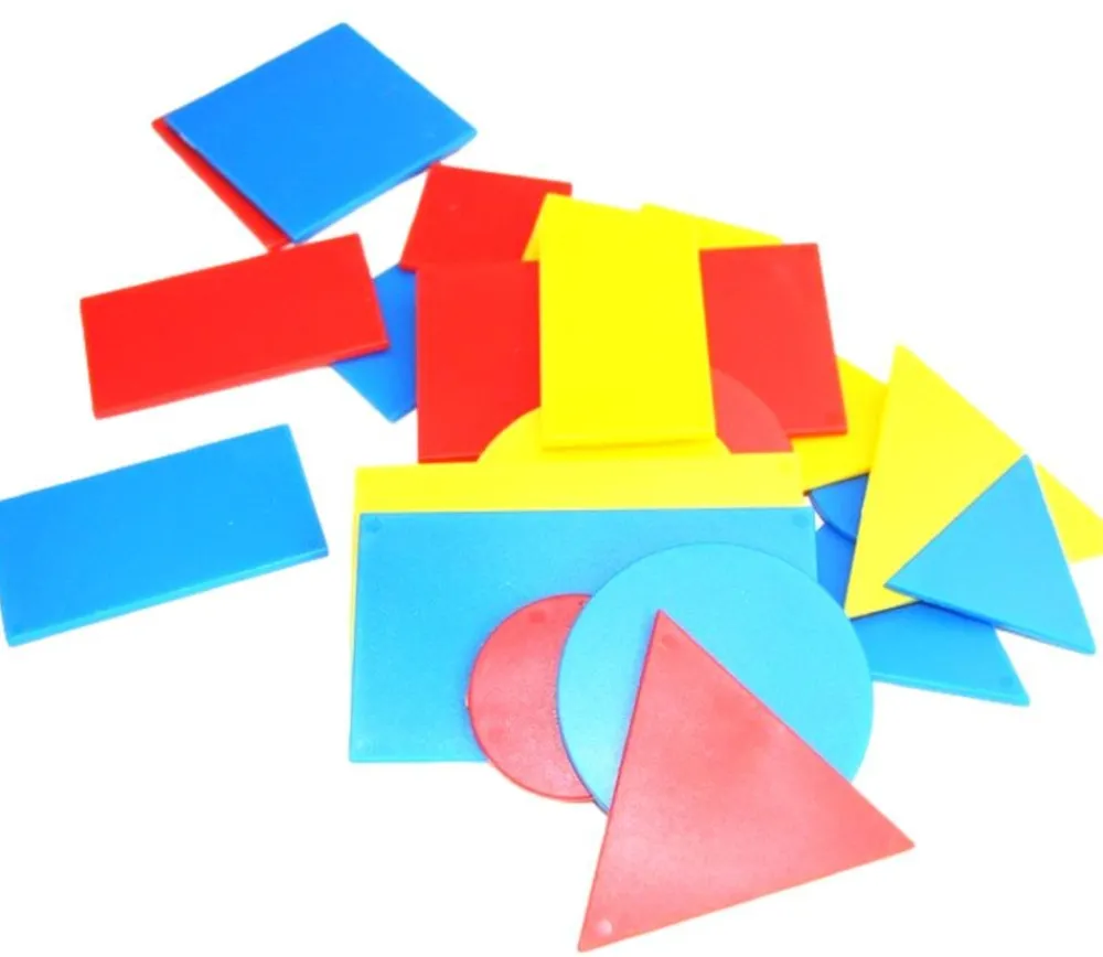 Tout Pour le Jeu 24 formes géométriques triangle, rectangle, carré, rond en 3 couleurs