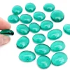 Tout Pour le Jeu 20 galets gems 15/25 mm vert translucide - mini pierres plates