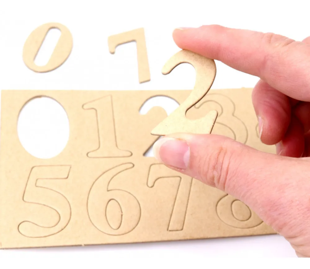 Tout Pour le Jeu 20 Grands chiffres de 0 à 9 cartonné de 4 cm