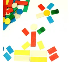 Tout Pour le Jeu 50 Jetons de jeux en bois lot pour tarot, nain jaune, mise 5 couleurs