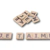 Tout Pour le Jeu 7 jetons lettres jeu pour dire "je t'aime"