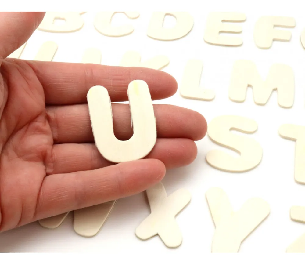Tout Pour le Jeu 26 lettres alphabet en bois naturel 3.5 cm