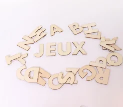 Tout Pour le Jeu 26 lettres alphabet en bois naturel 3.5 cm