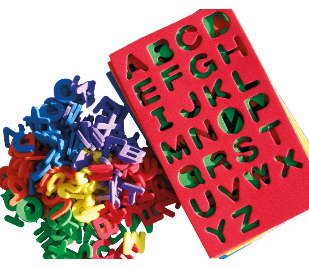 Tout Pour le Jeu 130 mini lettres en mousse fine de 1.5 cm de hauteur