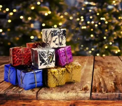 Tout Pour le Jeu 80 mini paquets cadeaux décorations sapin