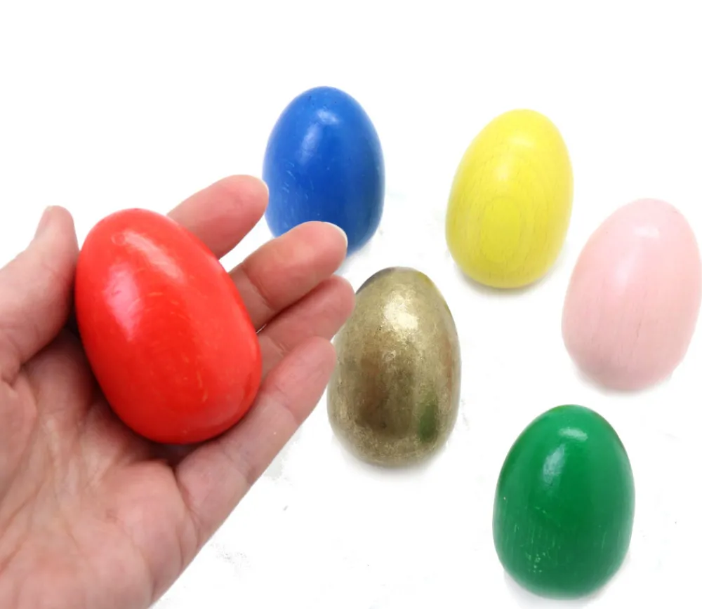 Tout Pour le Jeu 6 Oeufs en bois multicolores de 6 cm - 6 couleurs