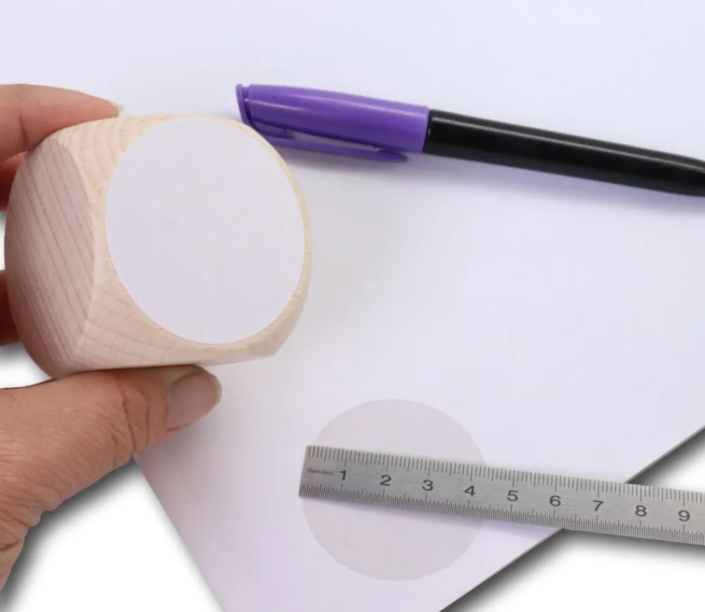 Tout Pour le Jeu 20 Pastilles rondes 45 mm autocollantes blanches étiquettes (pour rond de 5 cm)