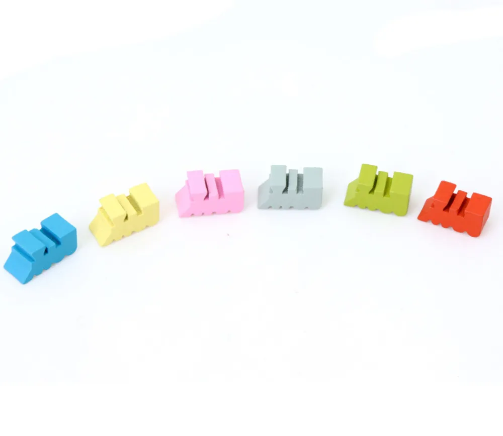 Tout Pour le Jeu 6 pions locomotives train en bois 1.8 x 1 cm