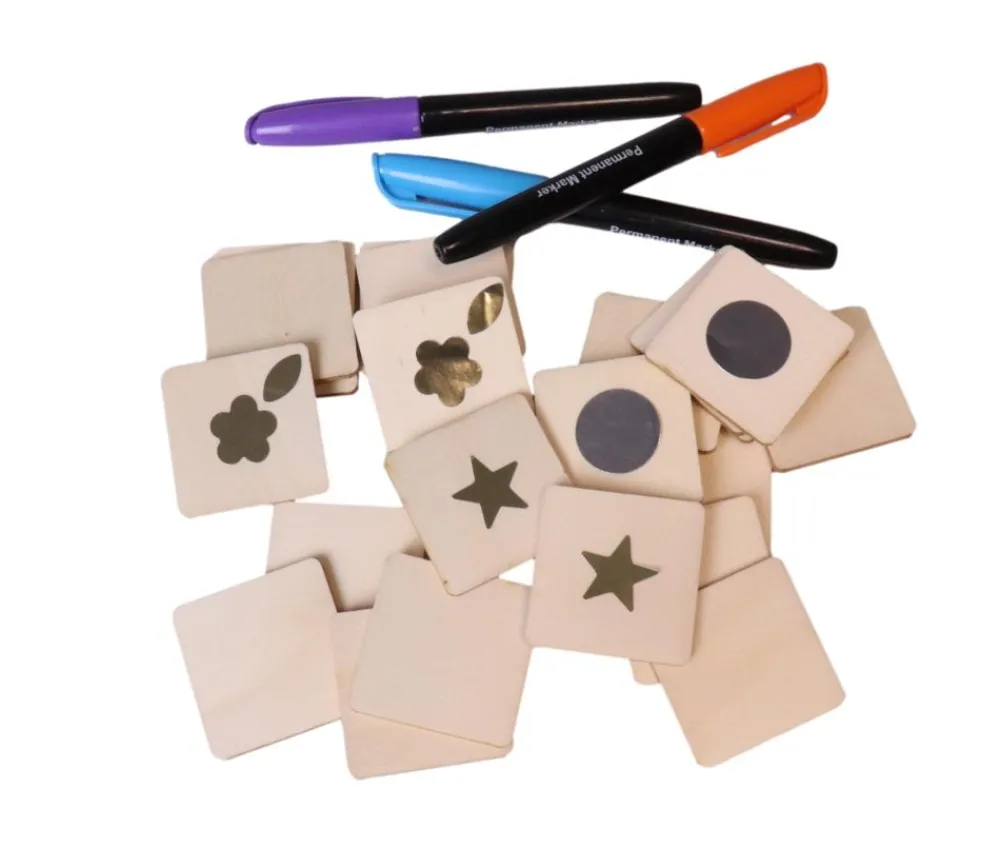 Tout Pour le Jeu 24 plaquettes carrées bois pour mémo à personnaliser 4.2 cm