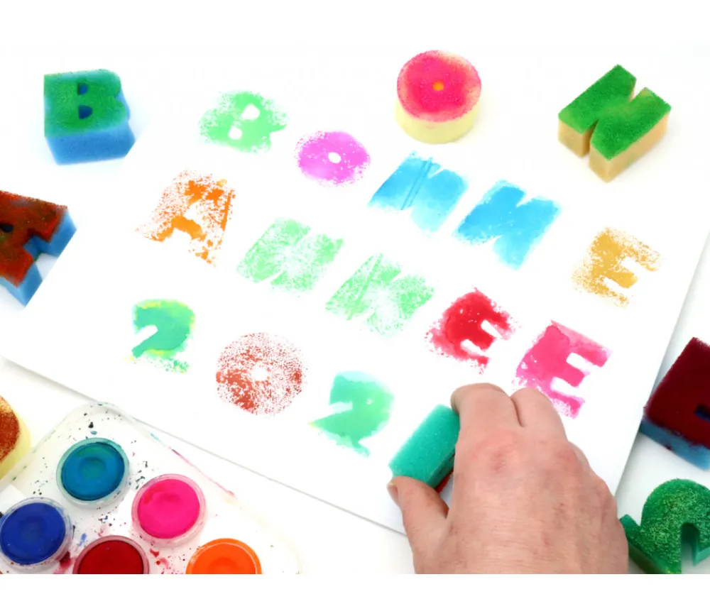 Tout Pour le Jeu 26 tampons lettres alphabet en éponge 4/5 cm