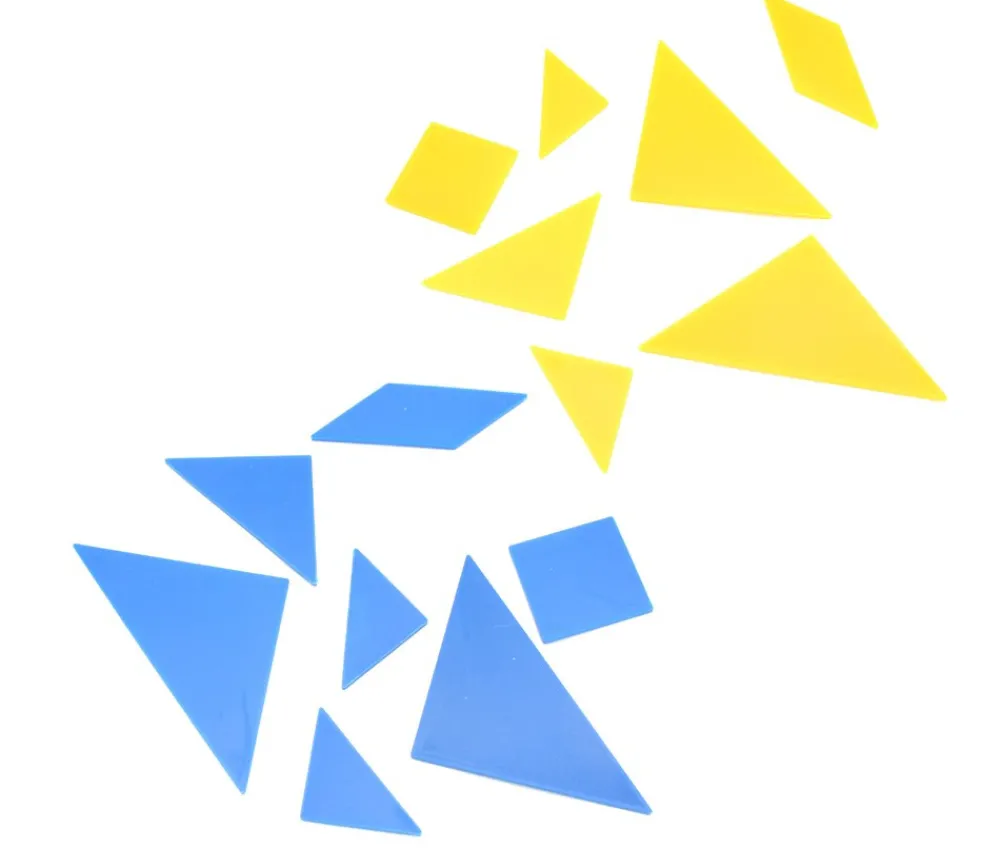 Tout Pour le Jeu 4 tangrams en re-plastique coloré 9.8 x 9.8 cm