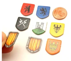 Tout Pour le Jeu 8 Tuiles blasons chevaliers - écussons 15 x 18 mm