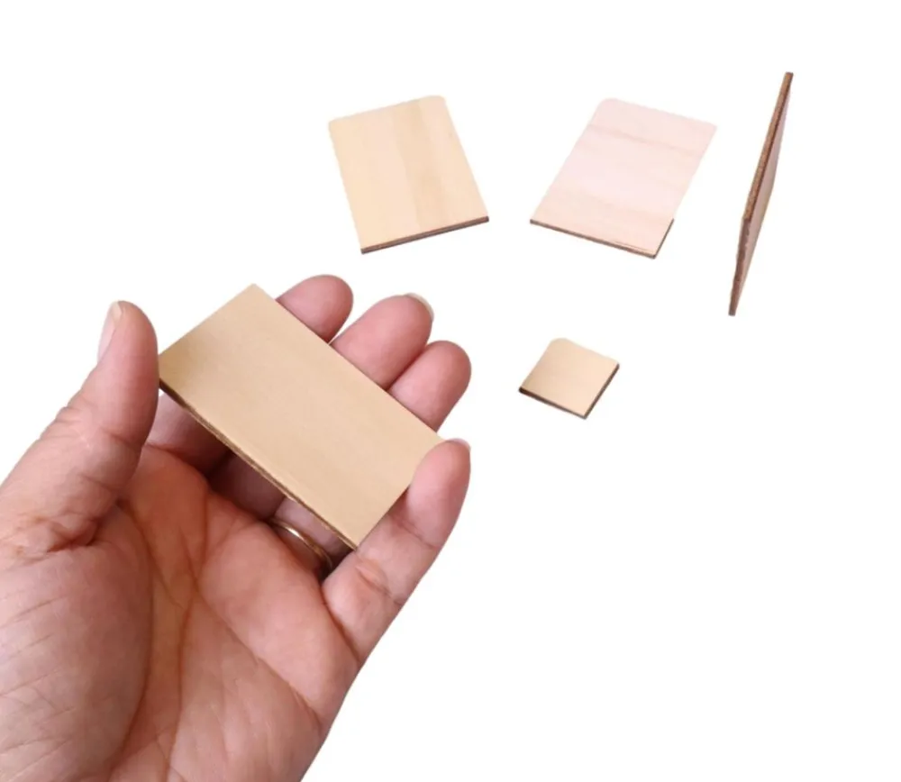 Tout Pour le Jeu 4 tuiles rectangles 6 x 4 cm en bois naturel