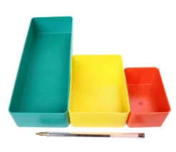 Tout Pour le Jeu Bac rectangulaire 79x49x38 mm plastique rouge