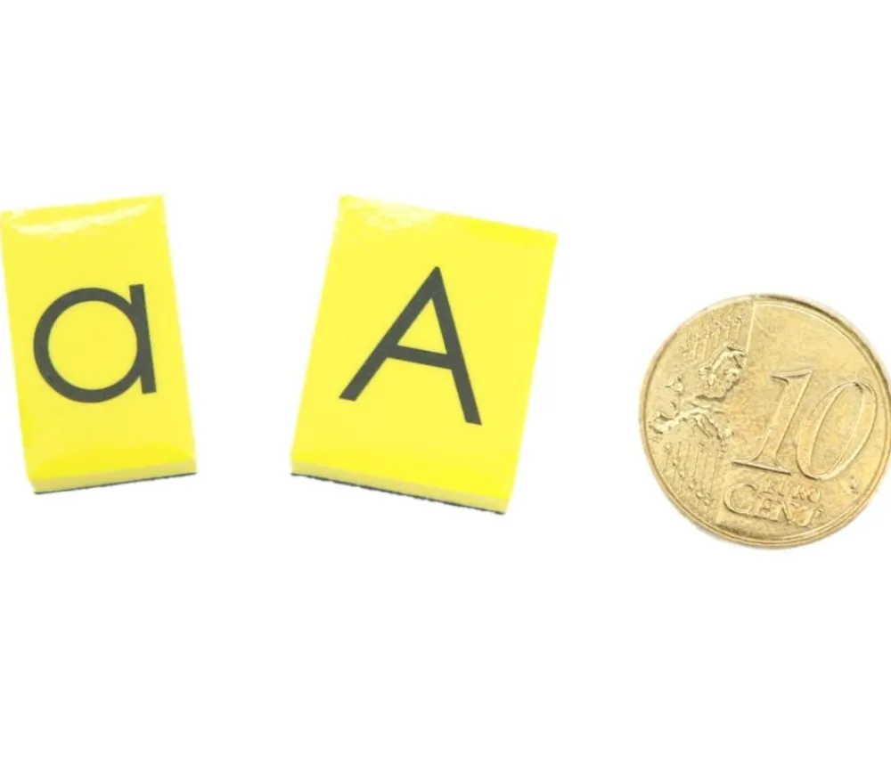 Tout Pour le Jeu Boite 213 Mini lettres magnétiques 2 cm - minuscules et majuscules