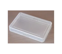 Tout Pour le Jeu Boite plastique pour 32 cartes à jouer transparentes type jeu de belote