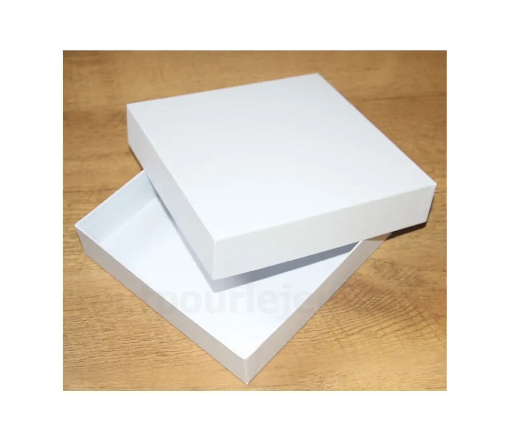 Tout Pour le Jeu C1 Boite jeu carré 220 x 220 x 48 mm blanche à personnaliser