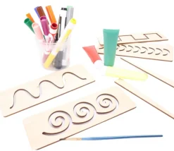 Tout Pour le Jeu Coffret de traçage 12 pochoirs en bois Montessori