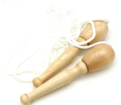 Enfant Tout Pour le Jeu Corde à sauter GM en bois (1 couleur au hasard)