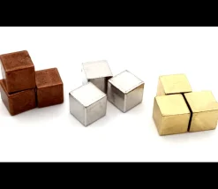 Tout Pour le Jeu Cube métal argent 8 mm. 8 x 8 x 8 mm à l'unité