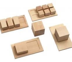 Tout Pour le Jeu Cubes décomposition : 15 blocs + 4 puzzles bois naturel