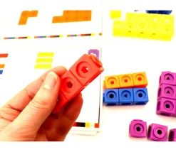 Tout Pour le Jeu Cubes Math - set activités - 100 cubes + 15 fiches