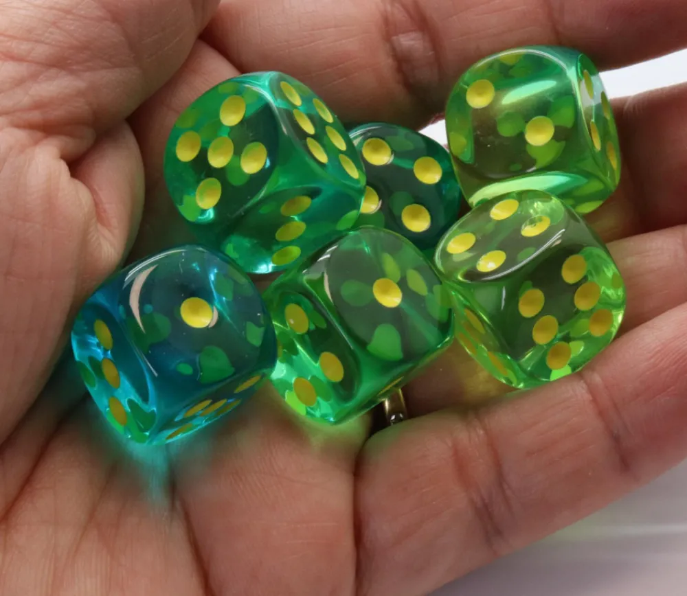 Tout Pour le Jeu Dé à jouer translucide vert/bleu 16 mm