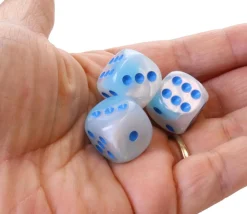 Tout Pour le Jeu Dé 16 mm effet mixé bleu et blanc points bleus