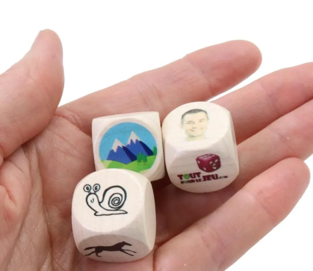 Tout Pour le Jeu Dé bois 2 cm personnalisé : 6 faces personnalisées avec vos images