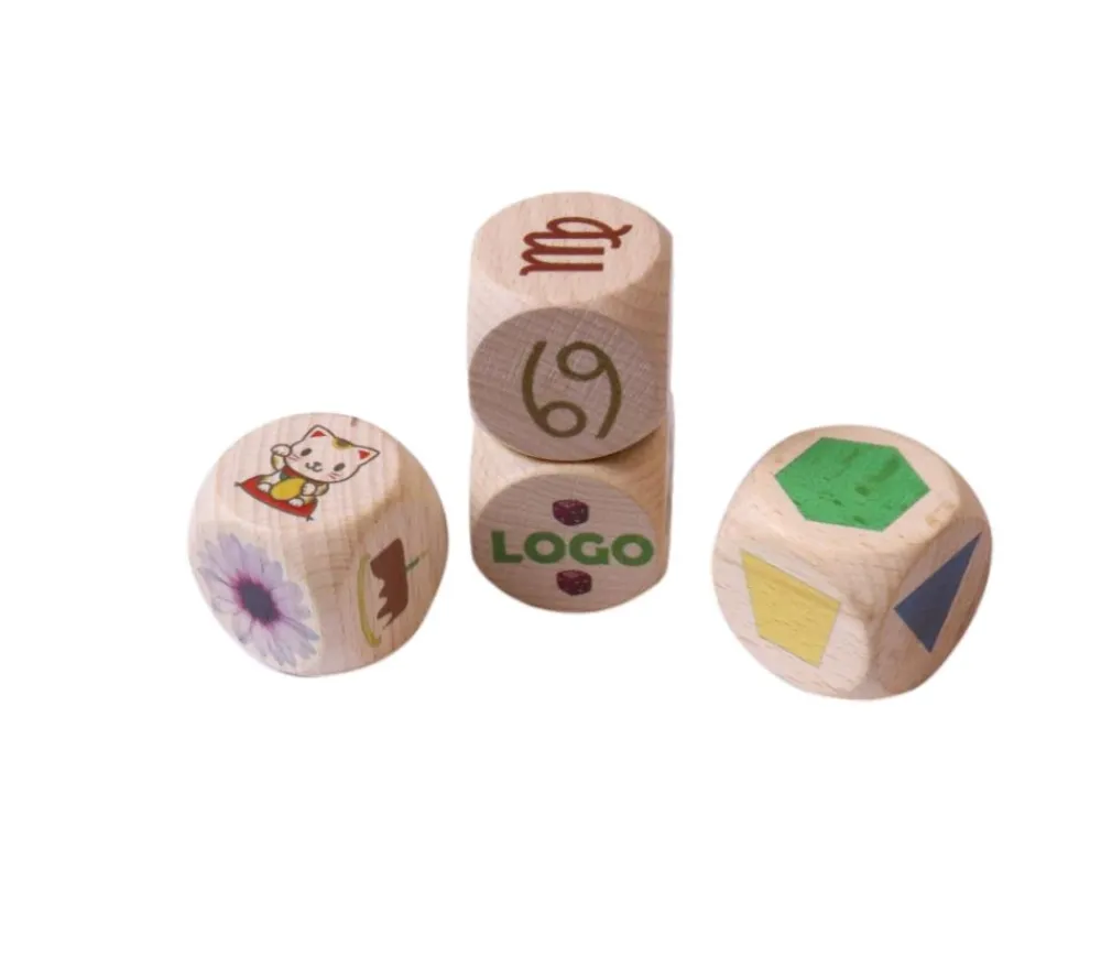 Tout Pour le Jeu Dé bois 3 cm personnalisé : 6 faces personnalisées avec vos images
