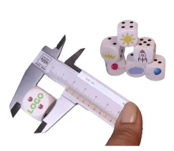 Tout Pour le Jeu Dé bois blanc 2 cm : 1 face personnalisée avec votre image