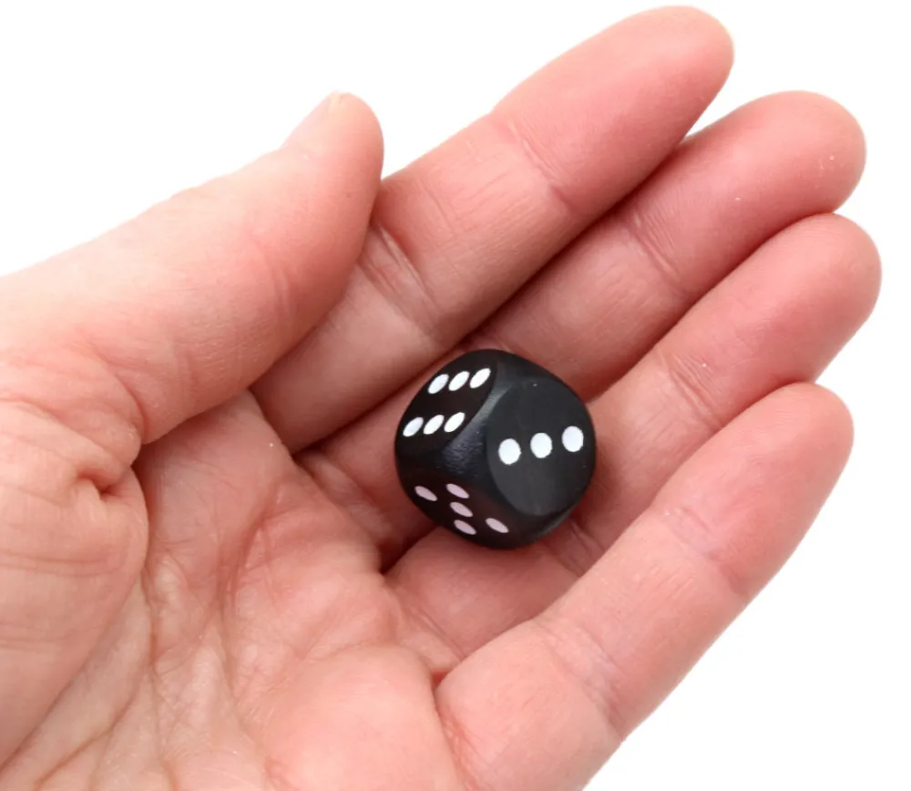 Tout Pour le Jeu Dé noir en bois 16 mm de 1 à 6 pour jeu de société
