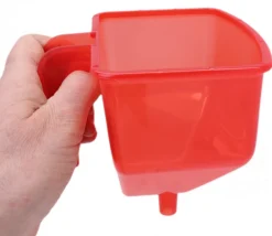Tout Pour le Jeu Entonnoir plastique avec anse
