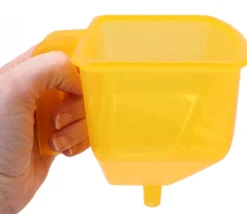 Tout Pour le Jeu Entonnoir plastique avec anse