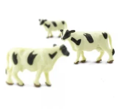 Tout Pour le Jeu Figurine mini mini vache noire et blanche 15 x 8 x 30 mm