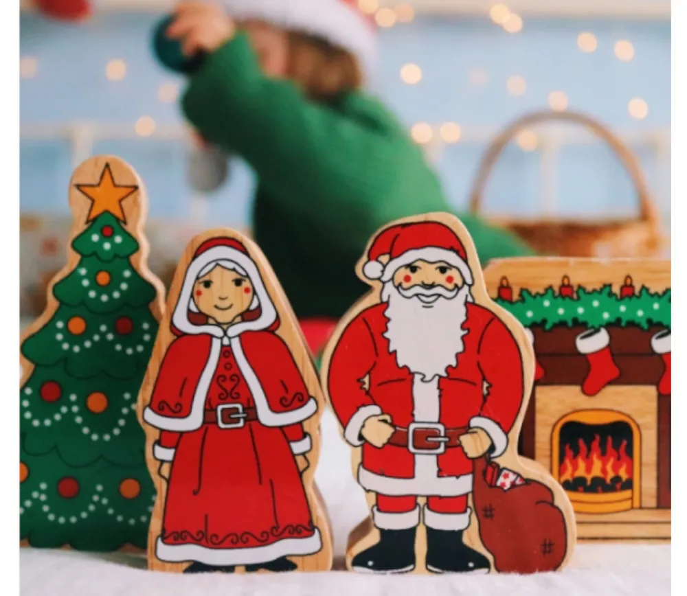 Tout Pour le Jeu Figurine Mère Noël en bois 10.3 cm personnage jeu