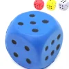 Tout Pour le Jeu Grand dé 4 cm mousse compacte pour jeu (couleur au hasard)