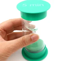 Tout Pour le Jeu Grand sablier 5 minutes très lisible - VERT - 12 cm GM