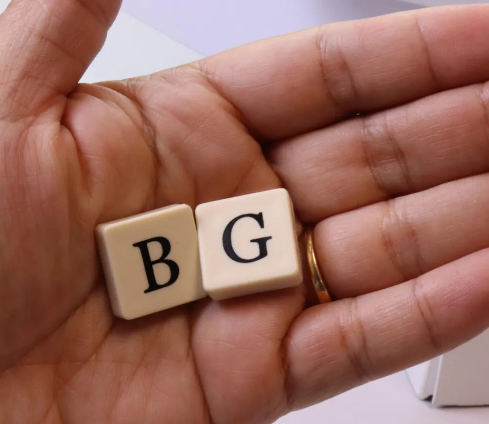 Tout Pour le Jeu Jeton Lettre de l'alphabet en plastique à l'unité