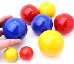 Tout Pour le Jeu Jeu boules en bois pétanque (6 boules + 2 cochonnets) France