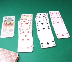 Tout Pour le Jeu Jeu de Tarot 78 cartes 11.5 x 6 cm